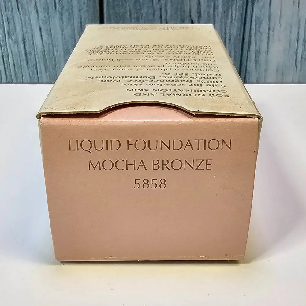 Mary Kay‎ Day Radiance Liquid Foundation - Mocha Bronze #5858 - NIB Old Stock